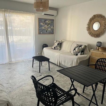 Studio Cosy Avec Terrasse Sur La Plage La Seyne-sur-Mer Exterior foto
